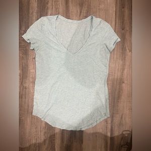 LULULEMON LOVE V-NECK T-SHIRT